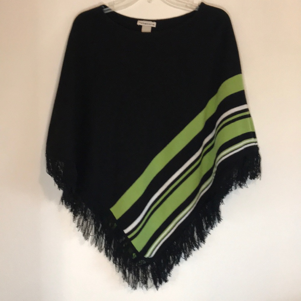 Notations black, green and white Pancho size O/S